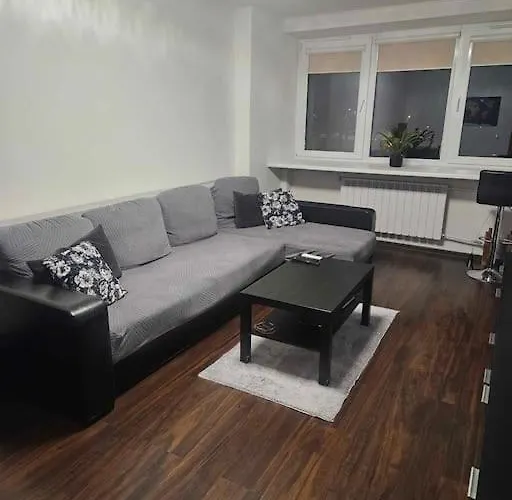 1-bedroom On The 5th Floor, 8-min Trainride From Old Town